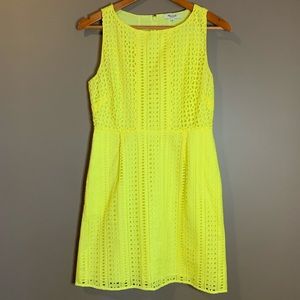 Made well bright yellow dress with pockets